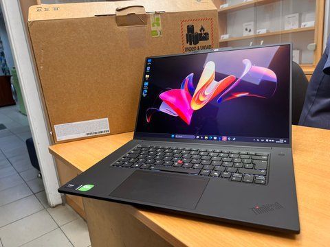 Lenovo ThinkPad P1 Gen 7 21KWS05P0F фото